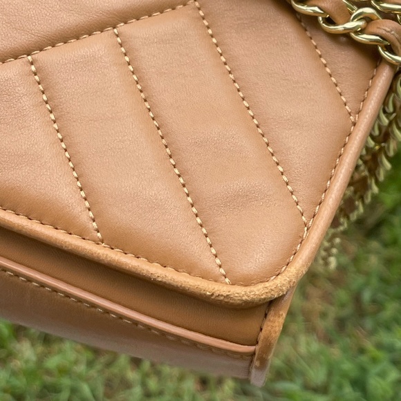 Tory Burch Alexa Convertible Shoulder Bag - Picture 12 of 15